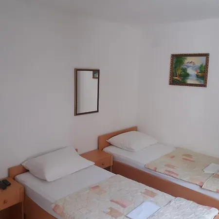 Guest house Mm *